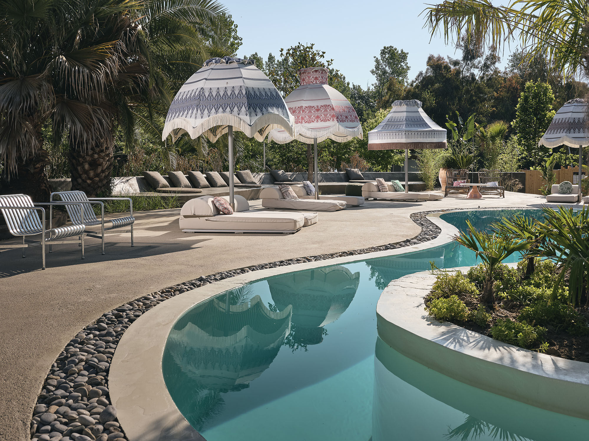 Lagos Pool bar-image-2