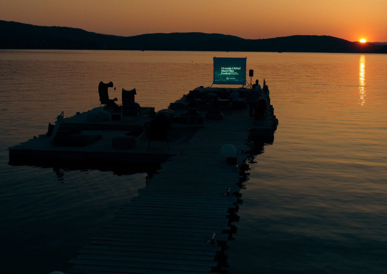 Waves & Reels, cinema-image